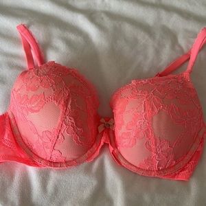 Body by Victoria Secret lightly lined bright peach shade bra size 34 D EUC